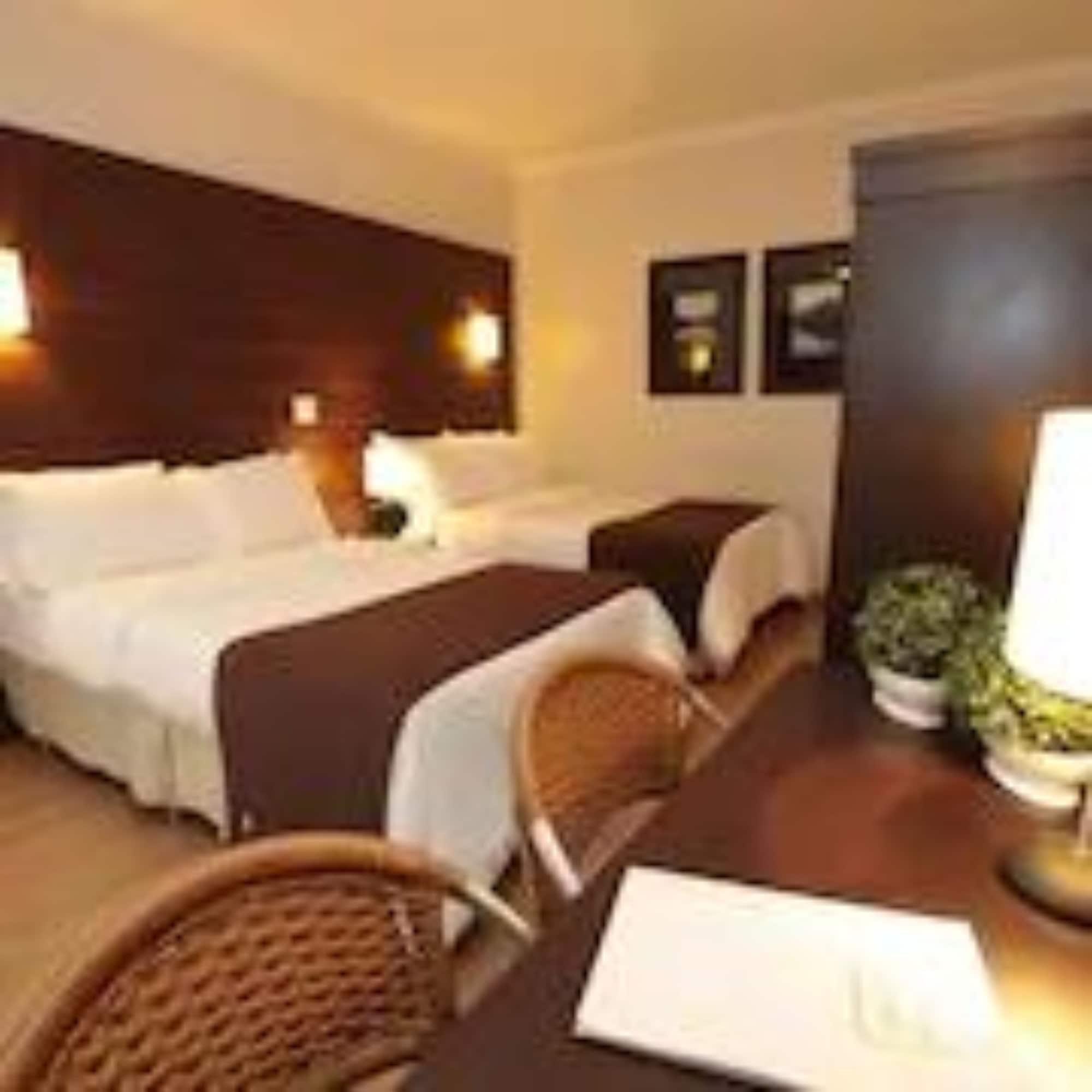 Oasis Tower Hotel Ribeirao Preto Bagian luar foto