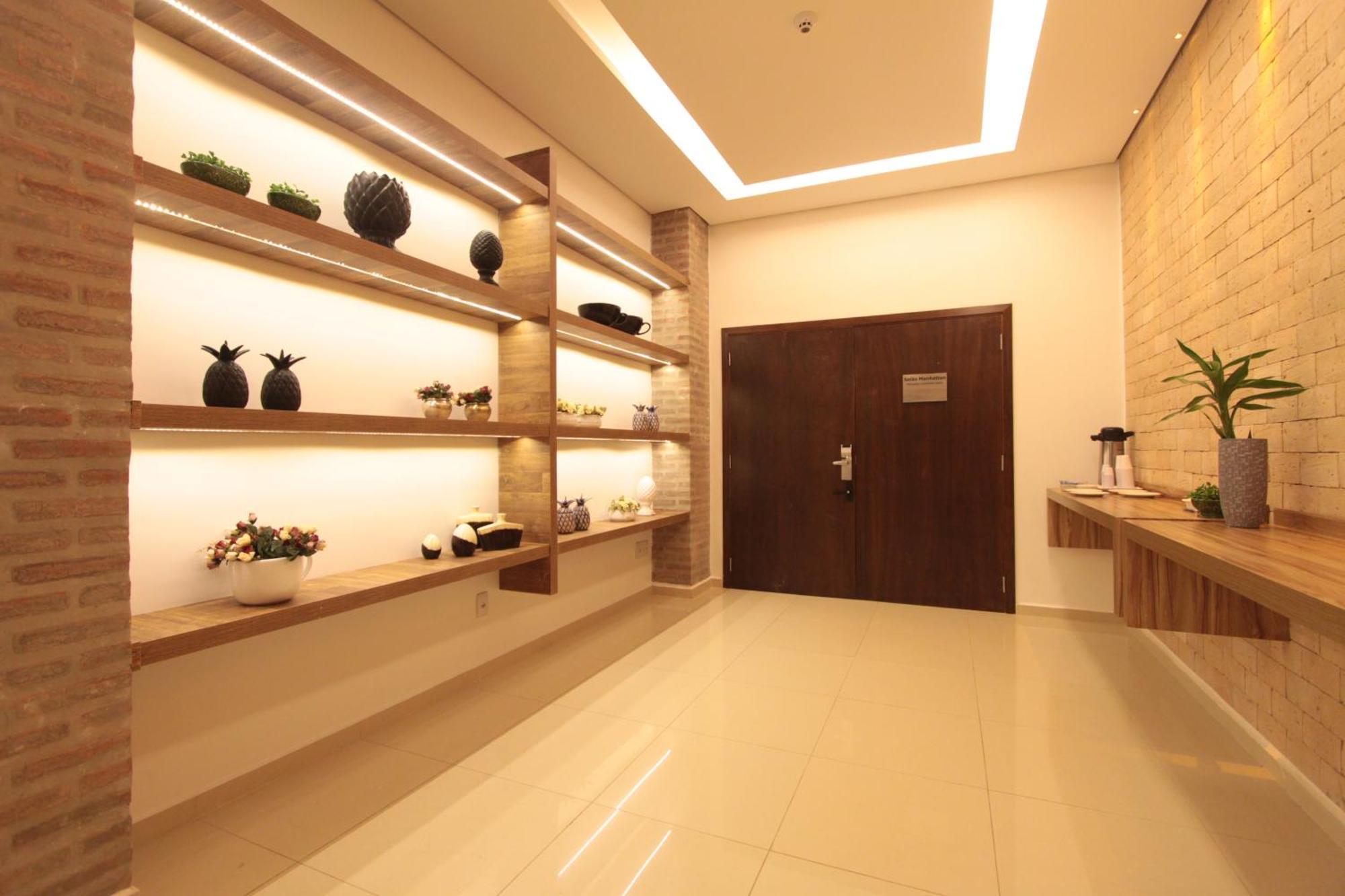 Oasis Tower Hotel Ribeirao Preto Bagian luar foto