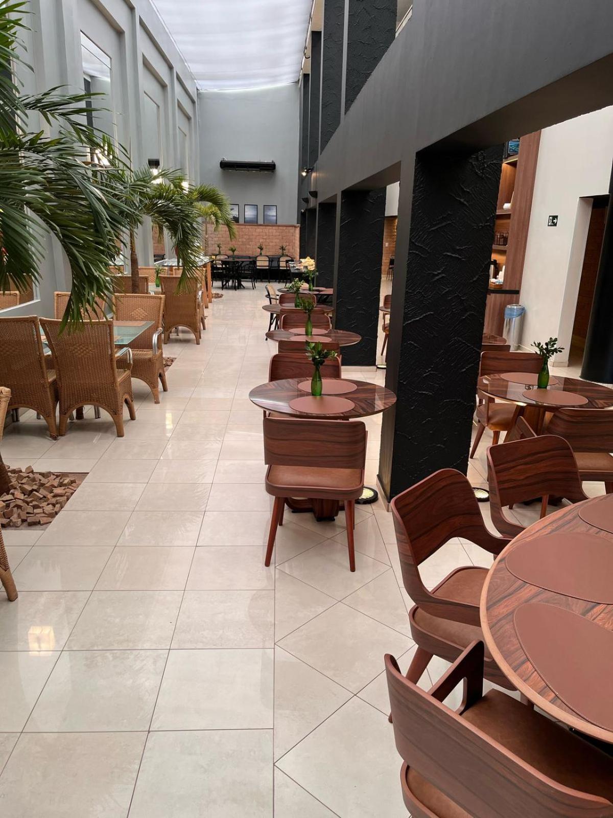 Oasis Tower Hotel Ribeirao Preto Bagian luar foto