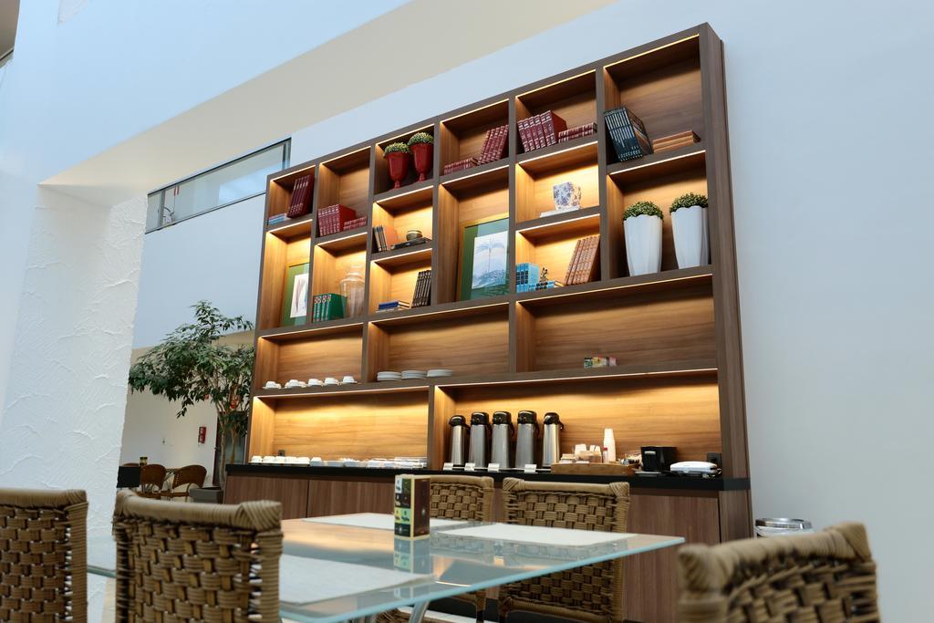 Oasis Tower Hotel Ribeirao Preto Bagian luar foto