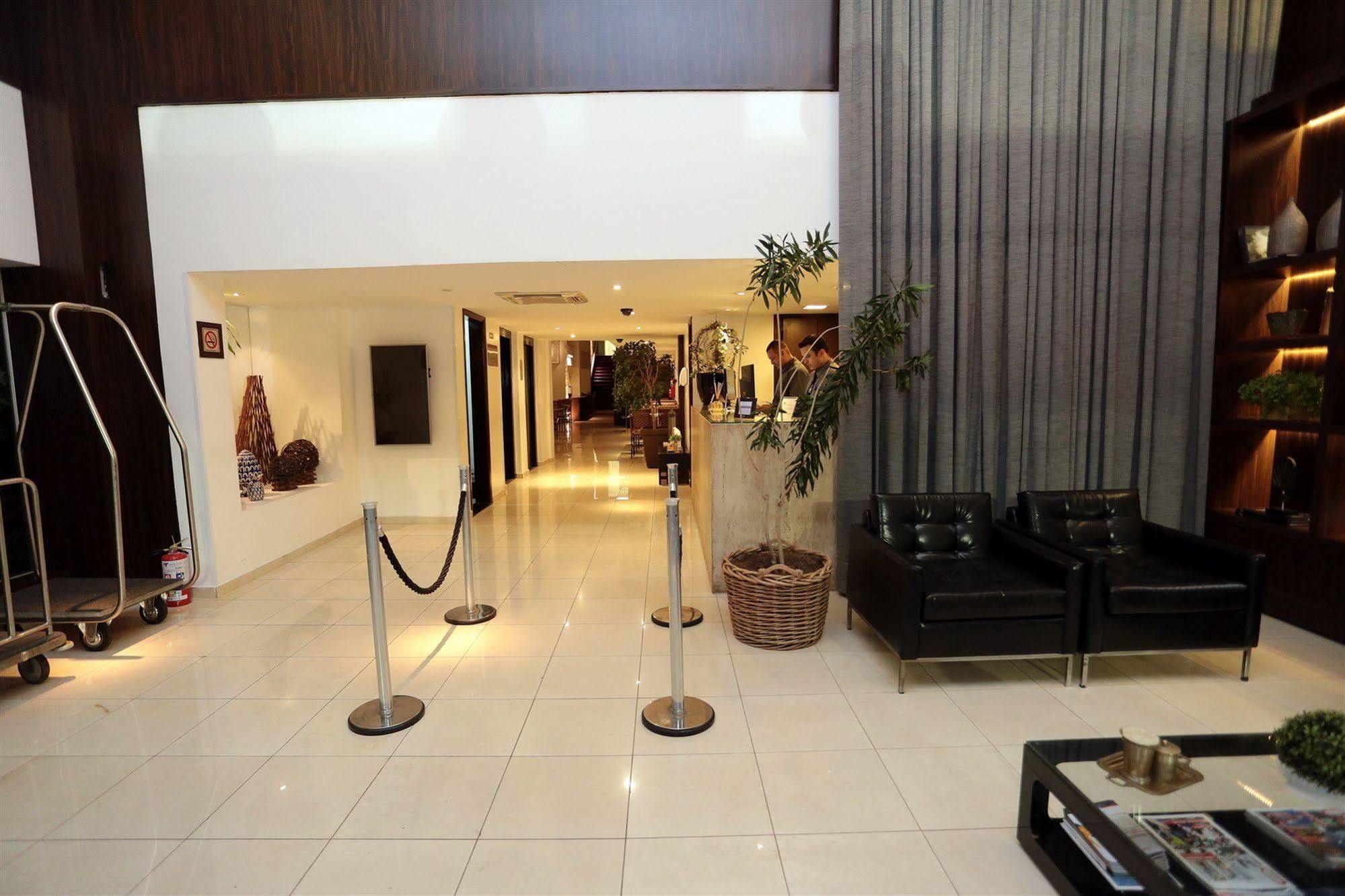 Oasis Tower Hotel Ribeirao Preto Bagian luar foto